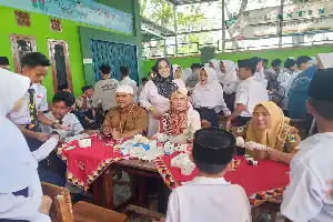 Tingkatkan Kualitas Belajar, MTsN 1 Tanggamus dan Puskesmas Kotaagung Gelar Pemeriksaan Kesehatan Siswa
