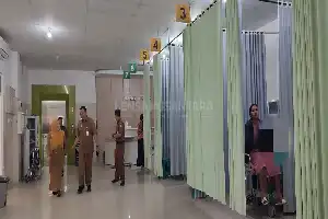 Antisipasi Lonjakan Pasien, RSD Kalisat Jember Tambah Tempat Tidur IGD