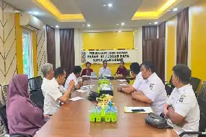 Perumda Pasar Makassar Raya Hadirkan Program Beasiswa Kuliah Khusus Anak Pedagang Tradisional