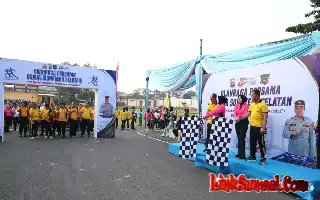 Polda Sumsel Gelar Pekan Olahraga, Tanam Pohon, dan Serahkan Bantuan Rumah di Peringatan Hari Bhayangkara ke-80