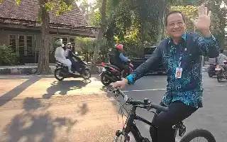 Aksi Bersepeda Sekda Jombang: Mengintegrasikan Gaya Hidup Sehat dengan Kampanye Lingkungan