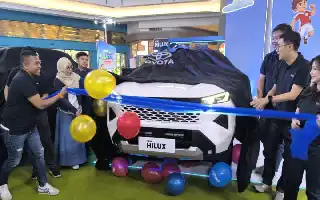Toyota Hadirkan New Hilux Generasi ke-9 di Makassar, Tawarkan Performa Mesin Lebih Bertenaga