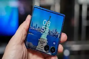 Naik Kelas dengan Layar Lipat Lebih Tangguh, Ini Spesifikasi dan Harga Samsung Galaxy Z Flip 7 Terbaru