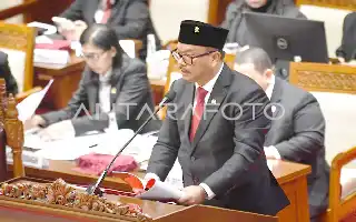 DPR Dorong Penguatan Perlindungan Nakes Usai Wafatnya Dokter Eliza Princila