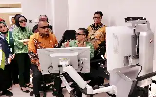 RSU Bunda Padang Hadirkan Teknologi Bedah Robotik Pertama di Sumatera Barat