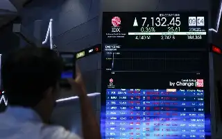 Laju IHSG Bertahan di Zona Hijau Sesi I, Sektor Kesehatan dan Energi Jadi Penopang Utama