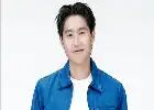 Rambah Dunia Hiburan, Pesepak Bola Lee Kang In Resmi Gabung The Black Label