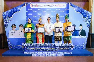 Sukses Hadirkan Inovasi Layanan, Empat Nakes RSD Idaman Banjarbaru Raih Penghargaan Provinsi
