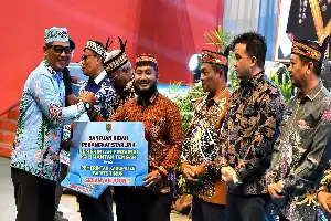 Percepat Digitalisasi Publik, Pemkab Barito Timur Terima Hibah 70 Perangkat Starlink