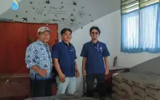 Tingkatkan Fasilitas Sekolah, Poso Energy Salurkan Bantuan Material untuk Renovasi Sarana Olahraga SMPN Toaro