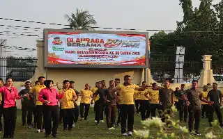 Polres Kampar dan TNI Perkuat Sinergi Lewat Olahraga Bersama Hari Bhayangkara ke-80