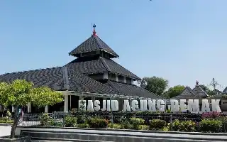 Mengupas Mitos Demak di Mata Warga Ibu Kota: Antara Rob dan Anggapan Minim Hiburan