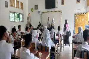 Tekan Risiko Kanker Serviks, MTsN 2 Kota Jambi Lakukan Pendataan Vaksinasi HPV Siswi