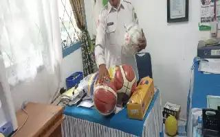 Pacu Prestasi Non-Akademik, MTsN 6 Kerinci Lengkapi Sarana Olahraga Siswa