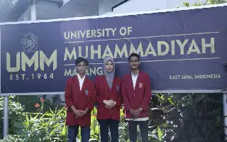 Tim Debat Fakultas Hukum UMM Raih Juara Pertama Kompetisi Debat Politik Nasional