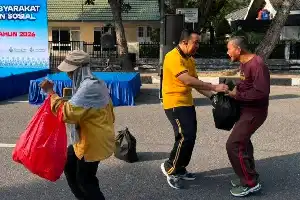 Sambut Hari Bhayangkara ke-80, Polda Riau Gelar Olahraga Bersama dan Bagikan 1.000 Paket Bansos