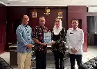Temui Sesmenpora, Bupati Natuna Usulkan Pembangunan Sarpras Olahraga Perbatasan Jelang POPDA 2028