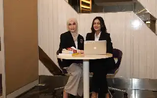 Data Sebagai Komoditas Baru: Kunci Strategis Generasi Muda di Era Transformasi Digital