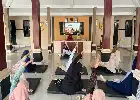 Tingkatkan Kesiapan Persalinan, Mahasiswa Fisioterapi UMS Latih Senam Hamil Ibu di Sukoharjo