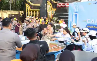 Polda Metro Jaya Gelar Dapur Jaga Jakarta, 3.000 Porsi Tongseng Gratis untuk Warga di Pembukaan Pekan Olahraga Polri 2026