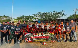 Pererat Solidaritas Warga, Satgas TMMD Ke-129 Bojonegoro Gelar Turnamen Voli HUT RI