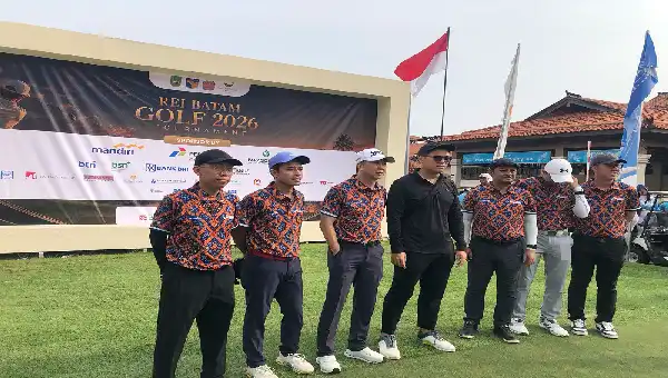 Perkuat Jejaring Bisnis Regional, REI Batam Sukses Gelar Turnamen Golf Tiga Negara