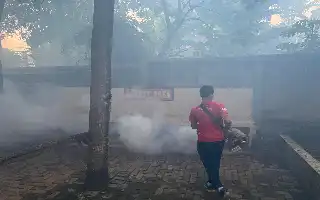 Cegah Wabah DBD, Batalyon Kesehatan 1 Marinir Gelar Fogging Massal di Kesatrian Cilandak