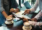 Riset Akademis Ungkap Alasan Bekerja di Kedai Kopi Dongkrak Produktivitas Pekerja Jarak Jauh