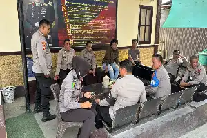Jaga Prima Fisik Personel, Bid Dokkes Polda Gorontalo Gelar Pemeriksaan Kesehatan Berkala di Polsek Dungingi