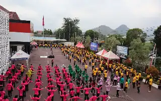 Polres Trenggalek Gelar Olahraga Bersama Sambut Hari Bhayangkara ke-80