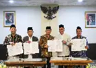 Integrasikan STEM dan Akhlak, Pemprov Jateng Salurkan Beasiswa untuk Santri