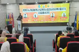 Persiapkan Mahasiswa Hadapi Dunia Kerja, Politeknik Negeri Lhokseumawe Lepas Ratusan Peserta Magang Jurusan Bisnis