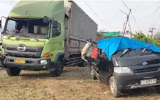 Tragedi Maut di Jalur Pantura Indramayu: 13 Nyawa Melayang dalam Tabrakan Pick Up dan Tronton