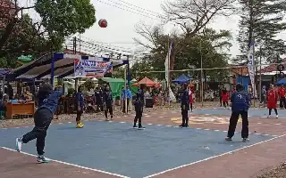 Turnamen Voli Antar-PKBM di Sumedang: Wadah Pembentukan Karakter dan Sportivitas