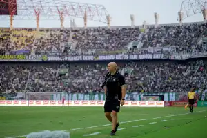 Piala Presiden 2026: Bernardo Tavares Fokus Bangun Fondasi Taktis Persebaya Surabaya