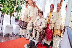 Makna di Balik Ritual Jokowi Menginjak Kepala Kerbau dalam Upacara Adat di Lampung