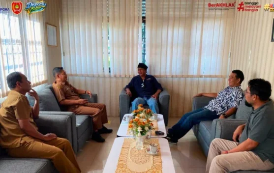 Dispora Kotawaringin Barat Perkuat Kolaborasi dengan IOF Demi Majukan Olahraga Otomotif