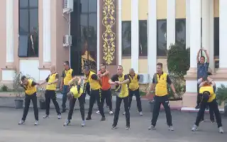 Tingkatkan Kesiapan Operasional, Polres Tanjung Jabung Barat Rutinkan Olahraga Bersama