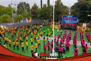 Polres Batu Gelar Olahraga Bersama Sambut Hari Bhayangkara Ke-80, Perkuat Soliditas dan Kebersamaan
