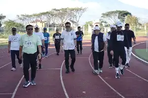 Tingkatkan Kualitas Pelayanan, Bupati Garut Ajak Jajaran Pejabat Rutin Tes Kebugaran