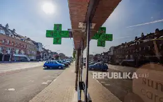 Roma Lindungi Warga Lansia dari Gelombang Panas Eropa dengan Gelang Elektronik Pemantau Kesehatan
