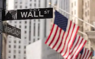 Koreksi Saham Teknologi Seret Wall Street ke Zona Merah