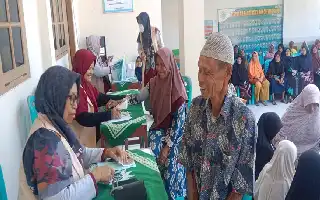 Tingkatkan Kualitas Hidup Lansia, PRA Karanglewas Kidul Hadirkan Layanan Kesehatan Terjangkau