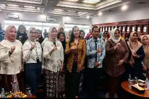 Gandeng Praktisi Functional Medicine, PKK Indramayu Edukasi Kaum Ibu Pentingnya Menjaga Kesehatan Mandiri