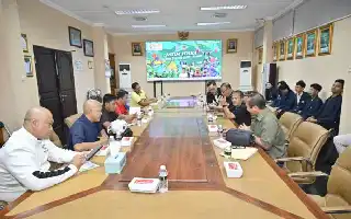 Kolaborasi KONI Jatim dan Unesa: Mahasiswa FIKK Terjun Langsung dalam Pembinaan Atlet Puslatda
